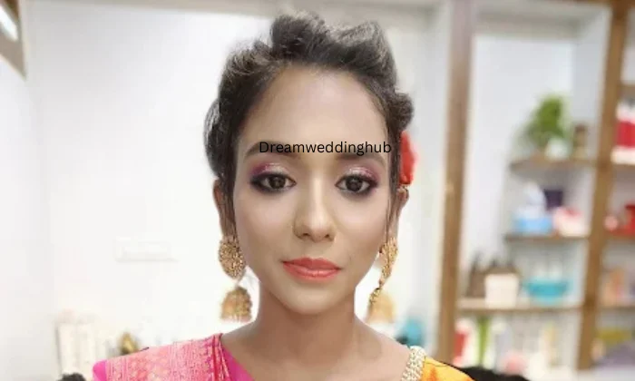 The Artist Room Family Salon  Academy